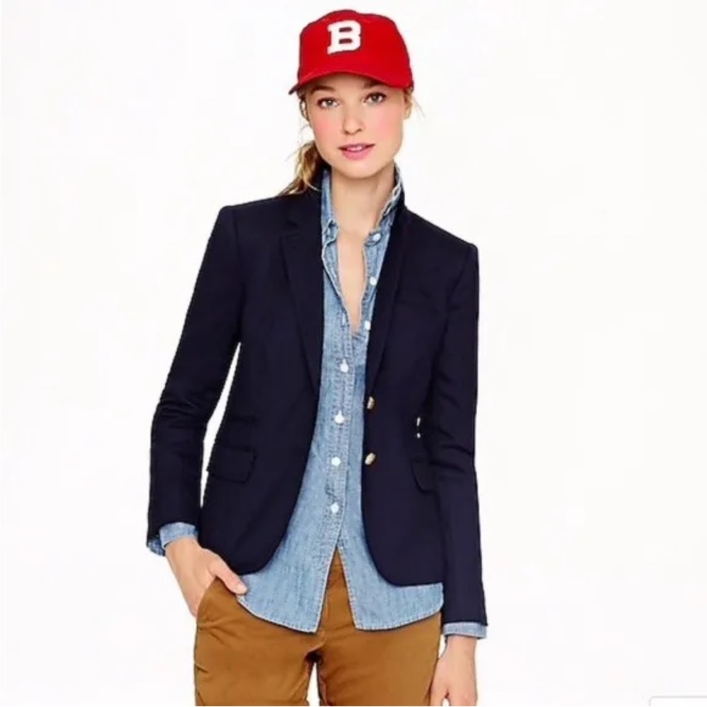 J.Crew classic Schoolboy Blazer Navy Wool Gold Button Size 0